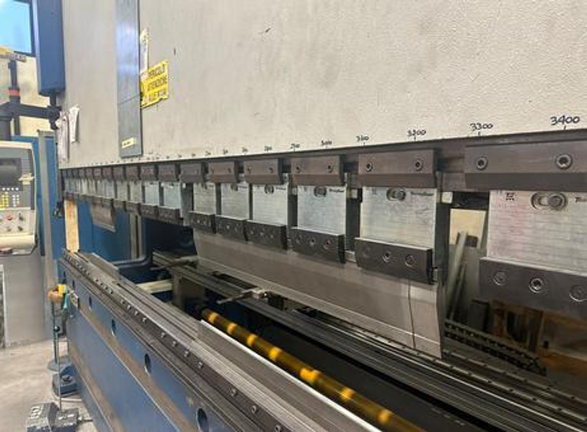 Used MECOS 3000mm x 100t and 2000mm x 50t, 6-Axis Press Brakes