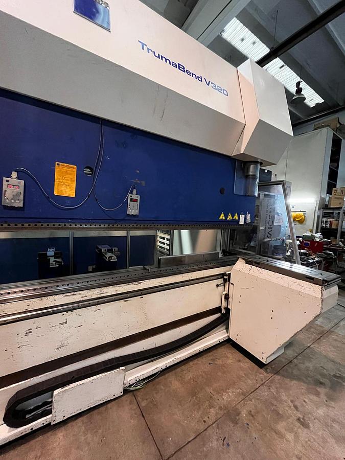 Used *** Press Brakes (Us.) #0443.1 - Priced: €   70.000>35.000 / Examples