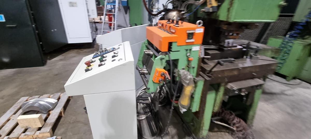 Used *** Stamping Press Feeds (Used) #0181