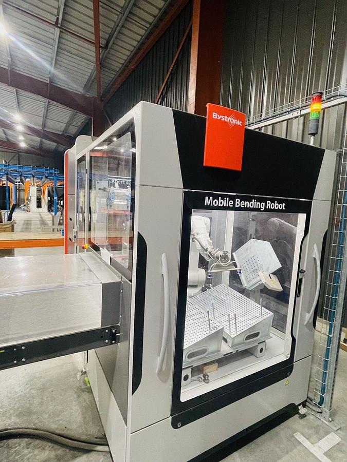 Used BYSTRONIC Xpert 40/1030 + MBR (Robot) #0494