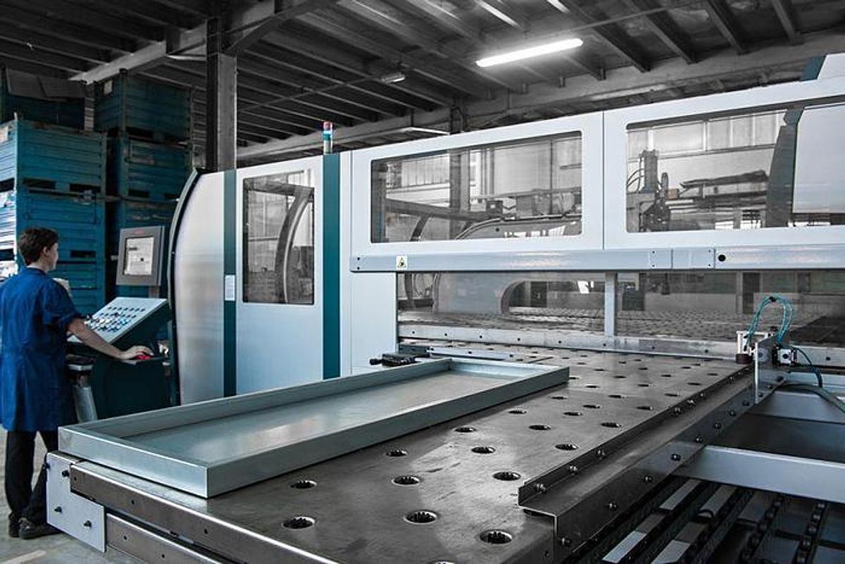 Used  F&P Choice coil and sheet metal fabrication equipment for Croatia