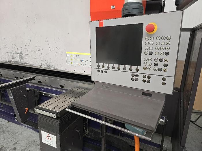 Used BYSTRONIC 4100mm x 250ton Press Brake #0179
