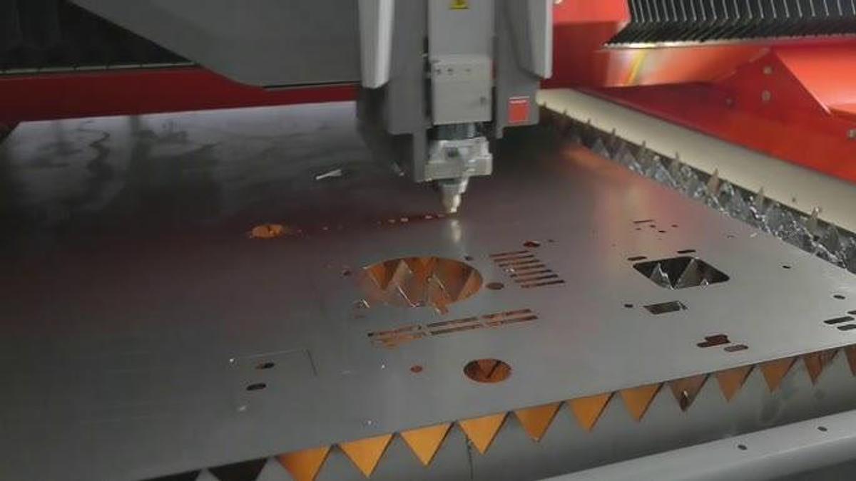 Used ... Laser cutter price examples, in ascending order