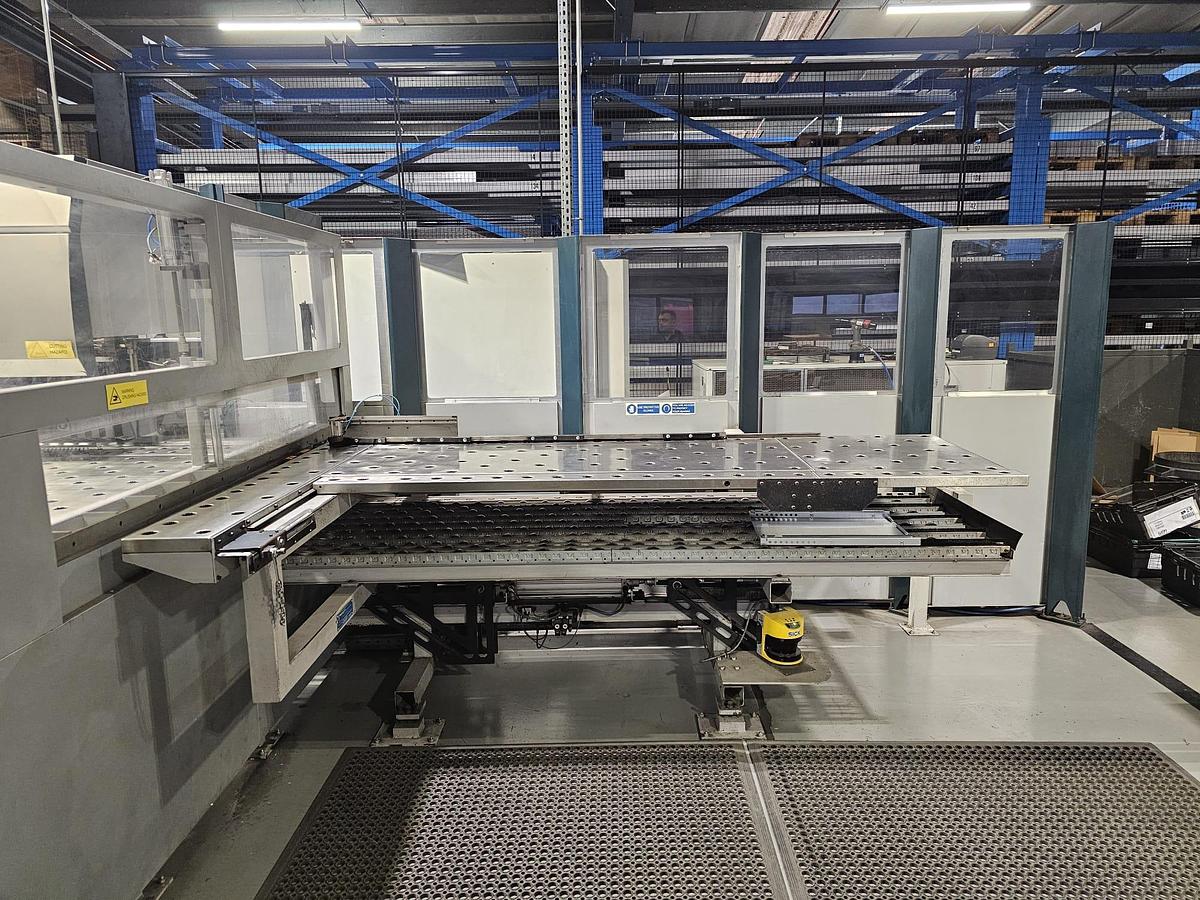 Used  SALVAGNINI P4 2516