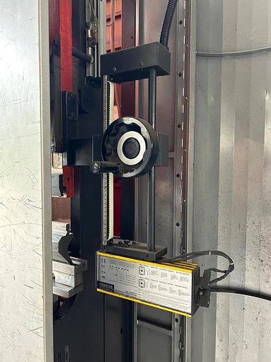 Used SCHIAVI 3000mm x 100t Press Brake #0097