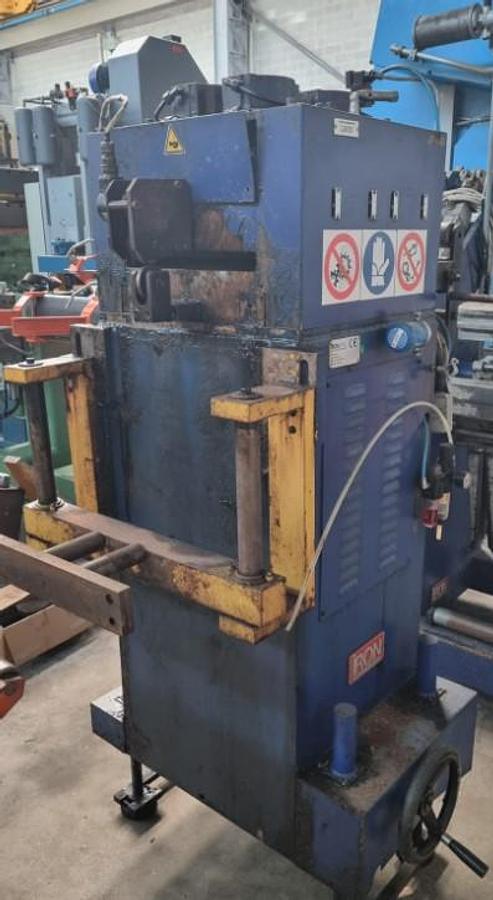 Used  *** Stamping Press Feeds (Used) #0181