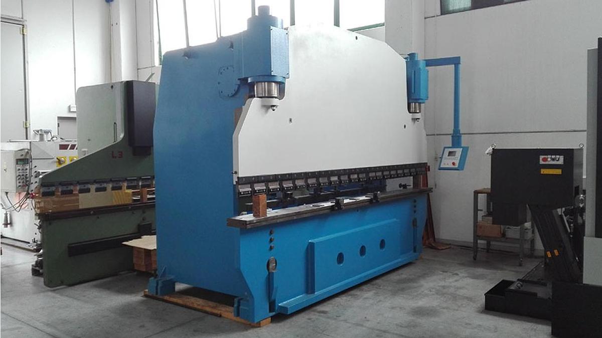 Used  F&P Sheet metal and fabrication machines: Europe's best Brands