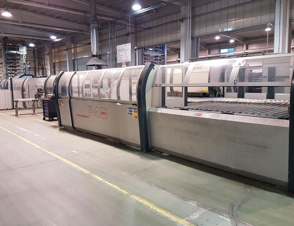 Used  *** Sheet Metal Machines in Italy