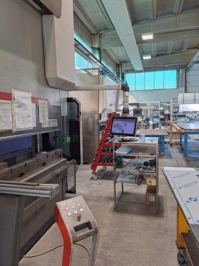 Used  BYSTRONIC 4000mm x 250t Press Brake #0151