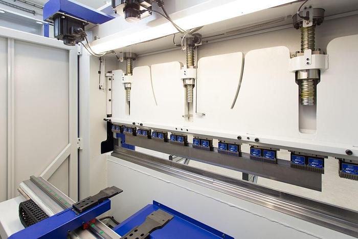 New COASTONE "G" da 2040-4080mm, 60-150t #4957