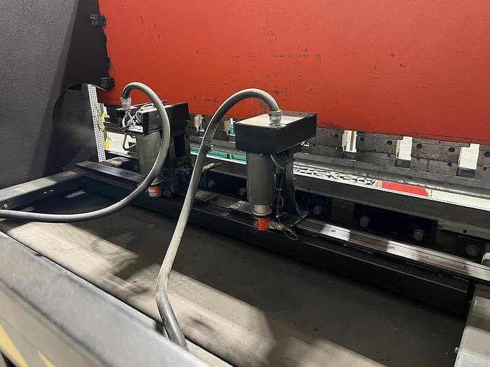Used AMADA Press Brake (Used) #4983-231041