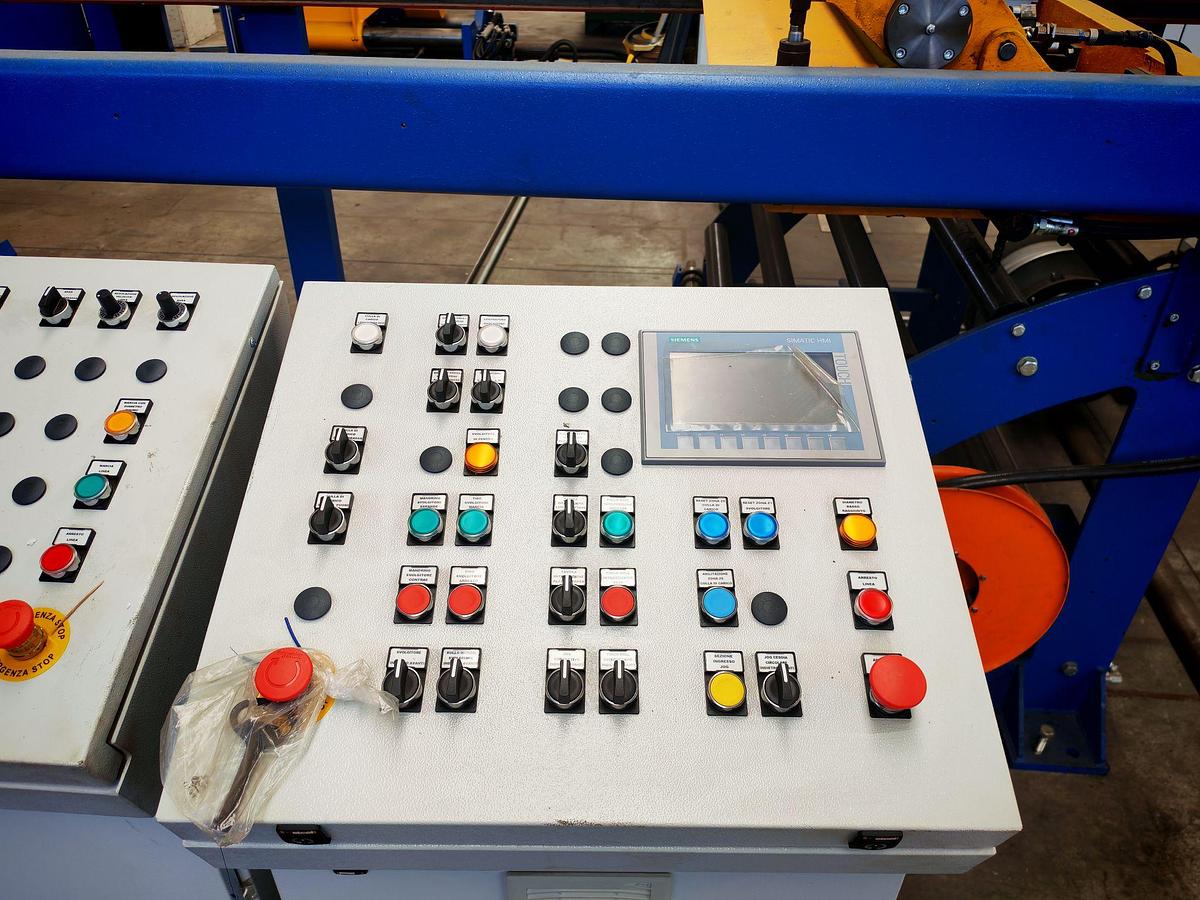 Used NOVASTILMEC 870x3mm S.S. Slitting Line