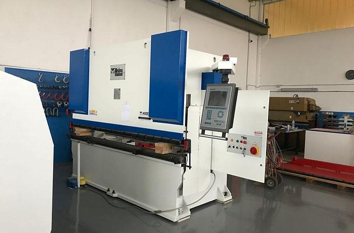 Used  *** Press Brakes, Remanufactured