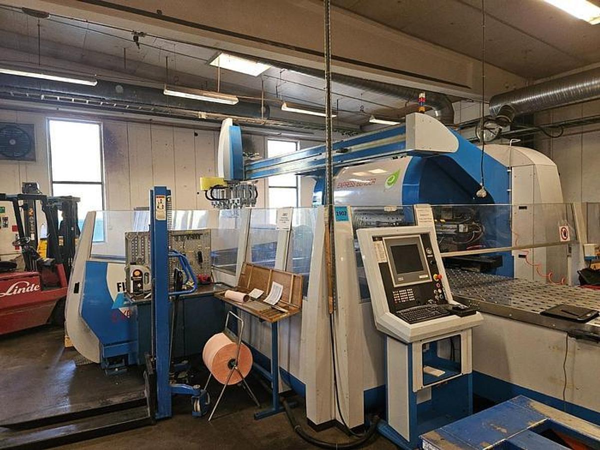 Used *** Macchine per lamiera