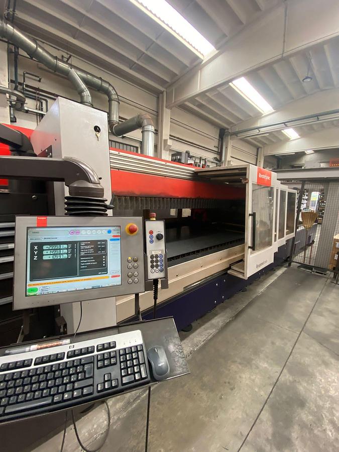 Used F&P Sheet Metal Machines etc. in North-East Italy -- Schio Warehouse