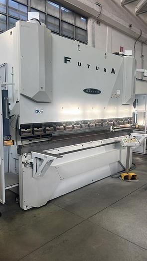 Used  2016 WARCOM Futura 3000mm / 160ton Press Brake