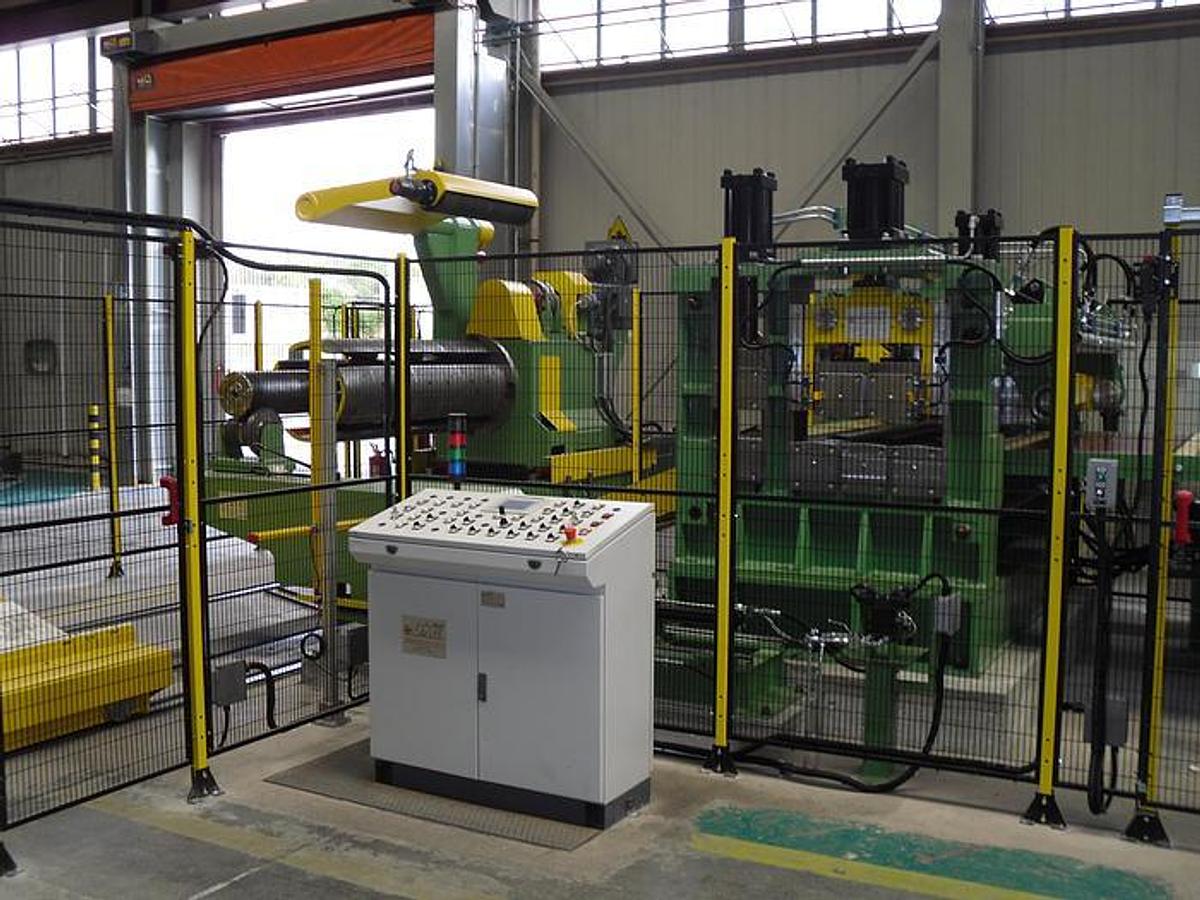 Used F&P Choice used coil and sheet metal fabrication equipment for Australia