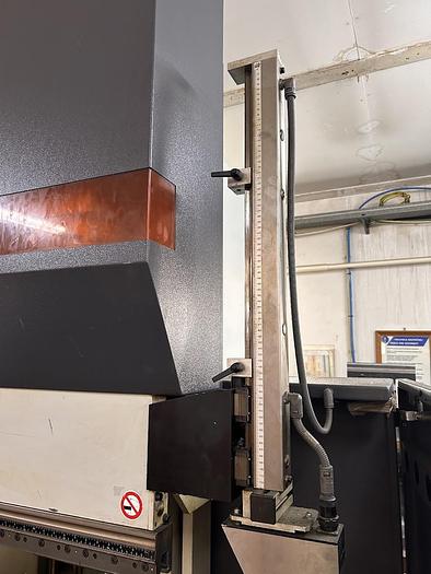 Used  LVD  2000mm x 220t Brake (Used) #4976-231829