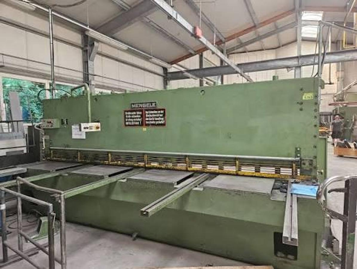 Used F&P Sheet Metal Machines etc. in North-East Italy -- Schio Warehouse