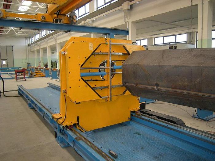 Used F&P Pole Shell Mfg. Systems (New) #4833