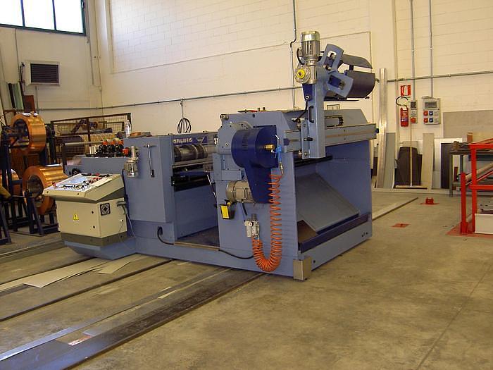 Used *** Maszyny do produkcji rynien metalowych