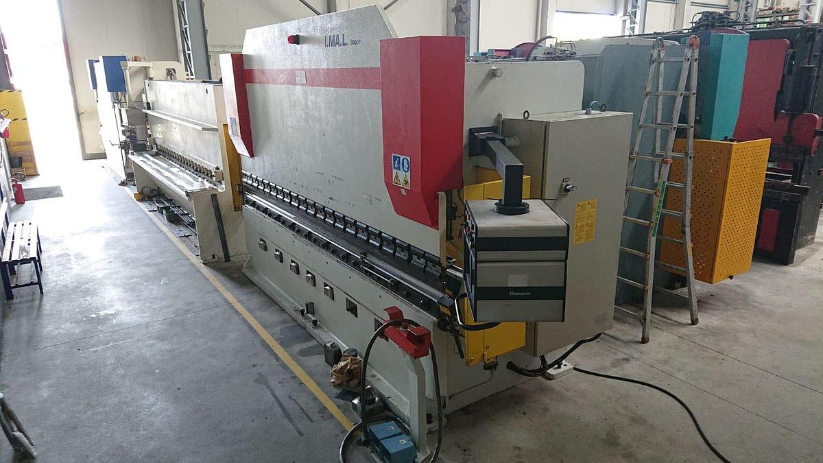 Used  BYSTRONIC, SALVAGNINI, SCHIAVI... Used press brakes