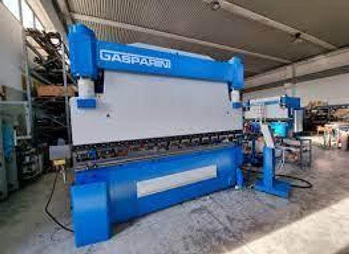 Used *** Presse Piegatrici italiane (Usate)