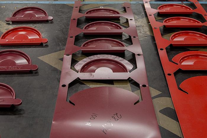 New  F&P Linee di stampaggio per accessori da lattoneria