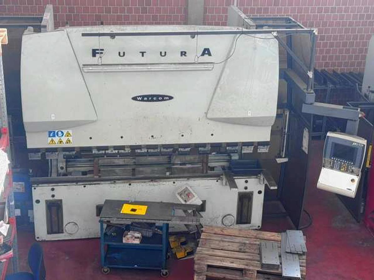 Used *** Press Brakes (Us.) #0443.1 - Priced: €   70.000>35.000 / Examples