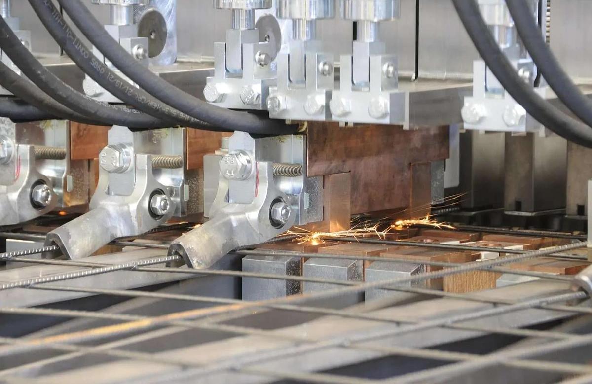 Used F&P Reinforcement Mesh Welders, Pre-Owned