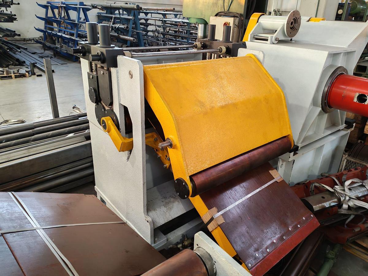 Used HYBRID 1000x12mm Slitting Line