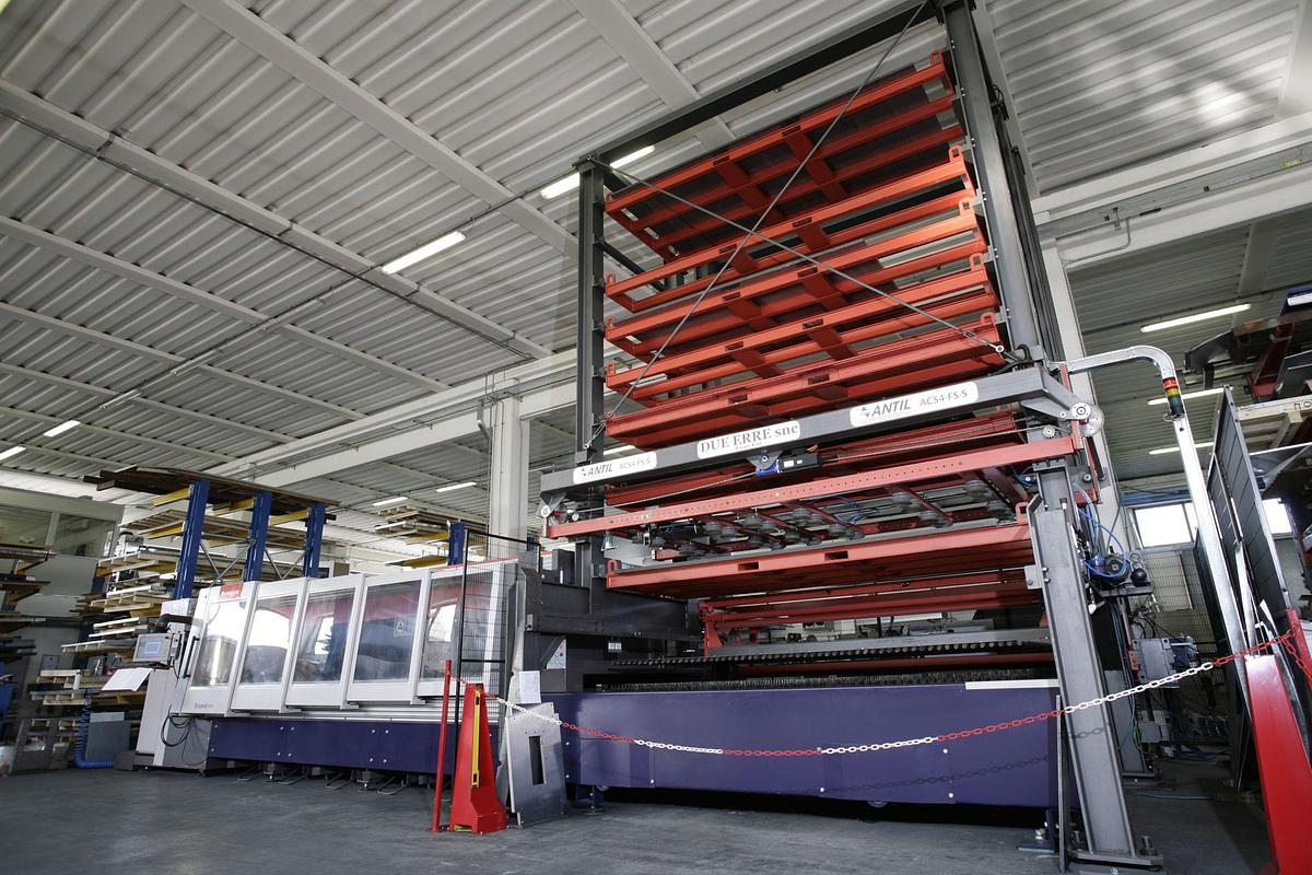 Used Best Brands Sheet metal machines in Poland