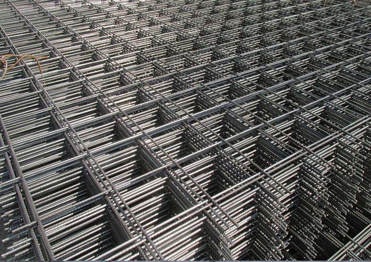 Used F&P Steel Mill & Wire Equipment in Albania