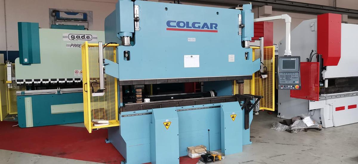 Used *** Sheet Metal Machines in France