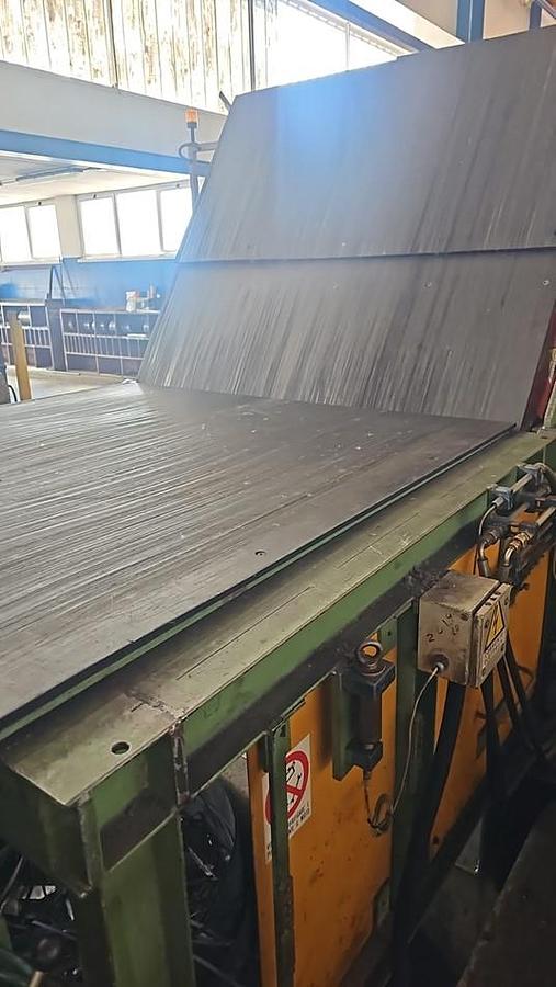 Used GUIDA+SPOTTI 1600x5mm Slitting Line