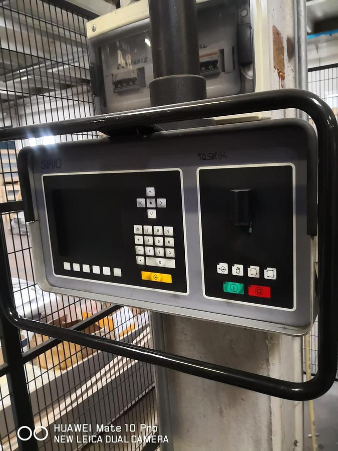 Used *** Robotic Cell #0078