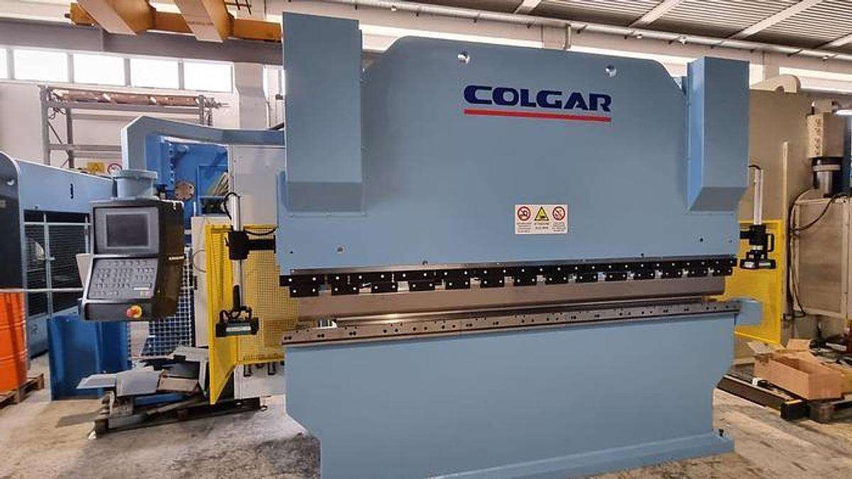 Used *** Sheet metal machines in Portugal