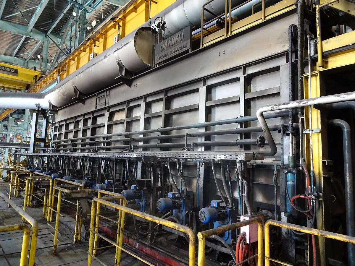 Used DANIELI EVG FRIGERIO POMINI SCHLATTER SMS... Used and Remanufactured Equipment, in Romania