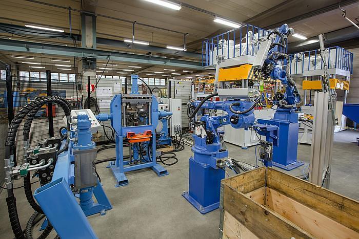 New  F&P Linee di stampaggio per accessori da lattoneria