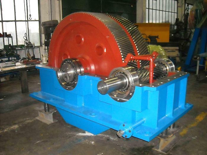 New  F&P Pinion Stand Drives & Gearboxes f. Rolling Mills (New)