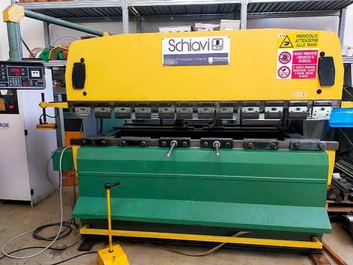 Used F&P Sheet Metal Machines etc. in North-East Italy -- Schio Warehouse