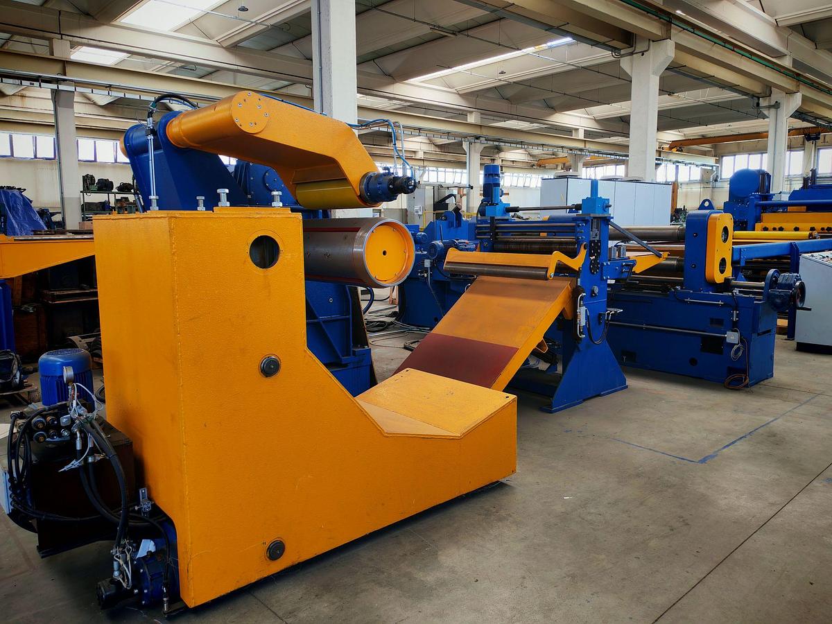 Used NOVASTILMEC 870x3mm S.S. Slitting Line