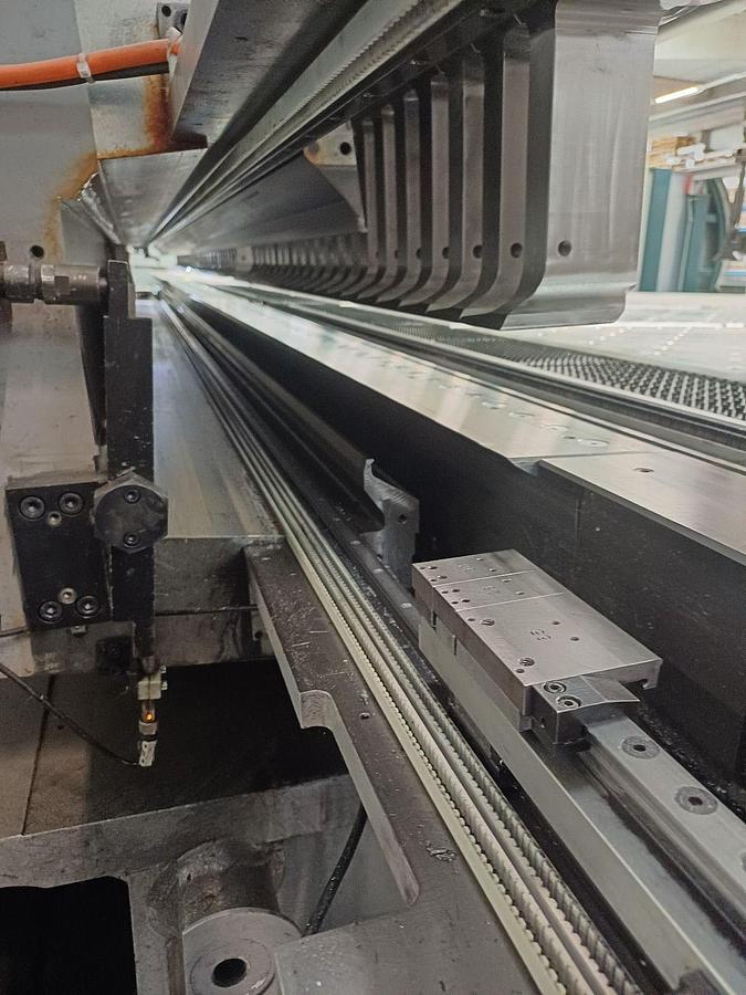 Used  SALVAGNINI P4 3816