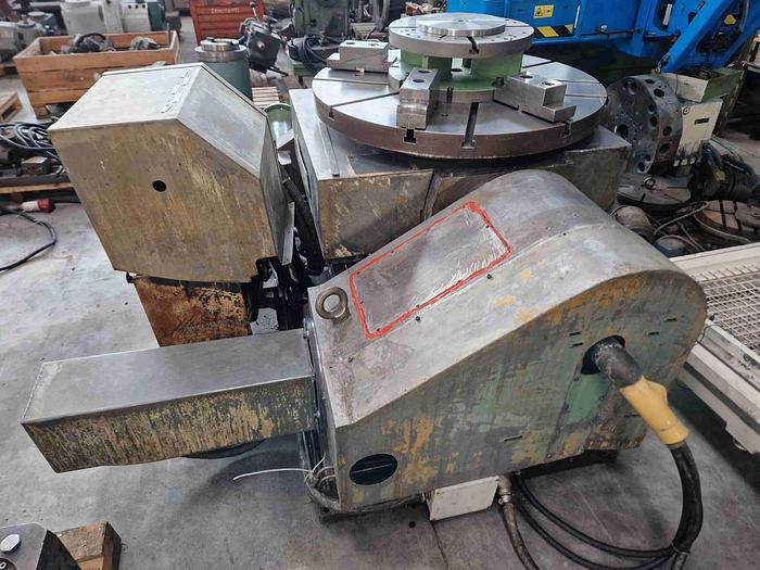 Usato TAVOLA ROTOBASCULANTE BERARDI G 800 CNC