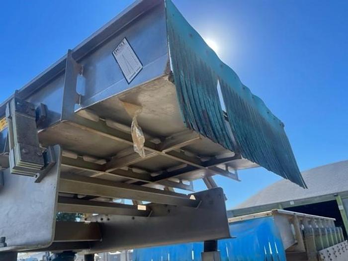 Used Best Infeed Shaker