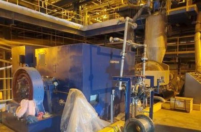 Used Hymac Sunds Refiner, with Plug Screw Feeder #44565