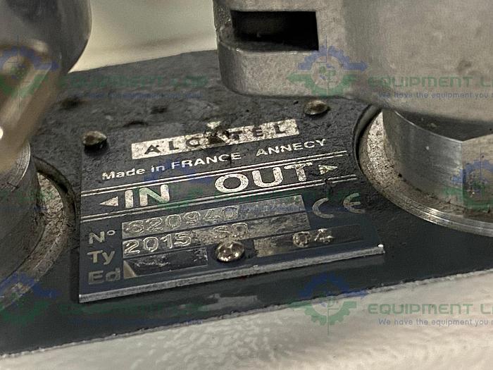 Used Alcatel Adixen 2015 SD Pascal Dual Stage Rotary Vane Vacuum Pump w/ FL20K Trap