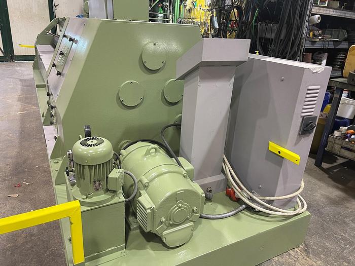 Usato CALANDRA OMCA MECCANICA