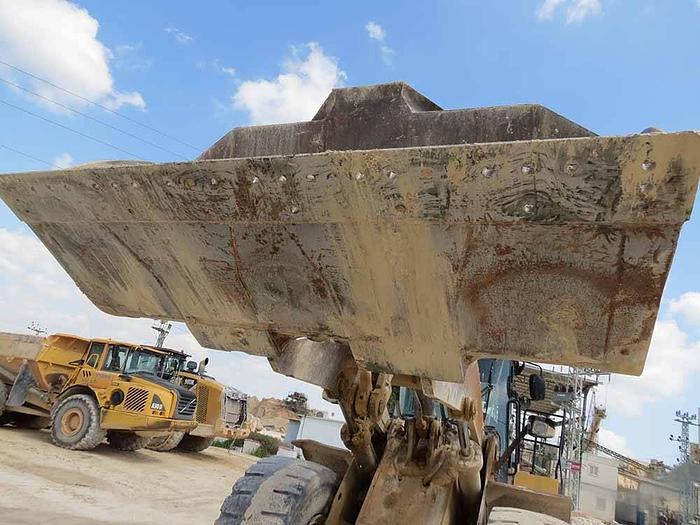 Used 2012 CATERPILLAR 966K