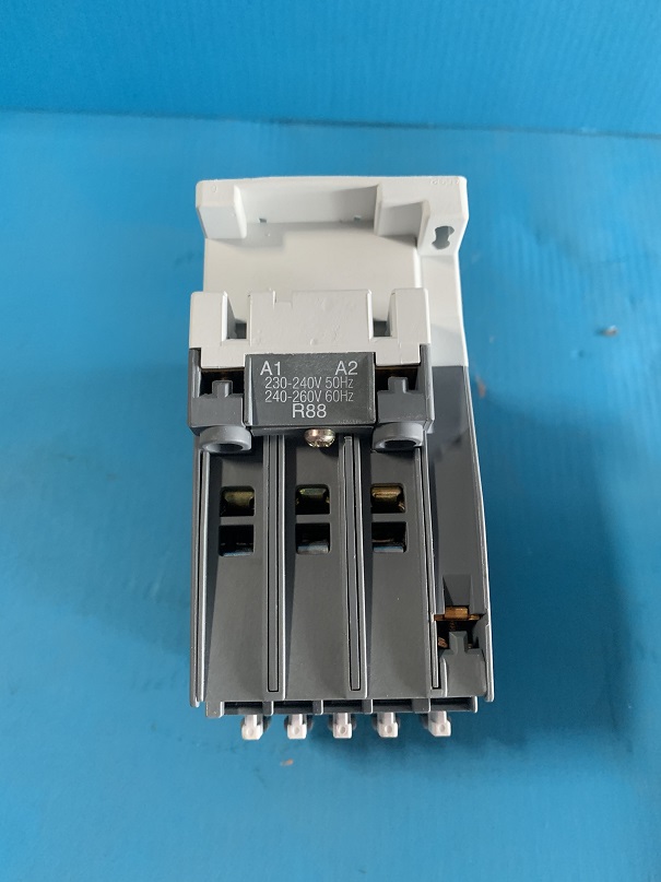 Used ABB contactor A40-30-10